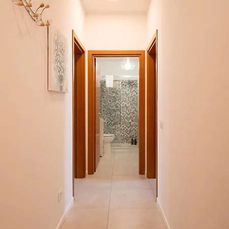 Charming In Florenz