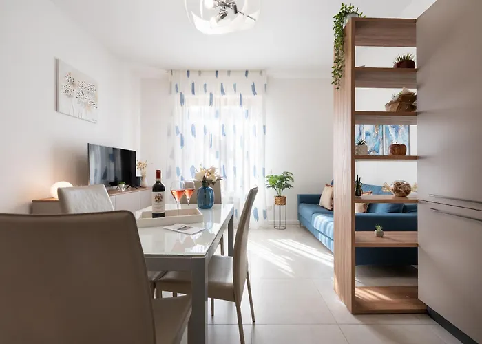 Apartment Charming In *